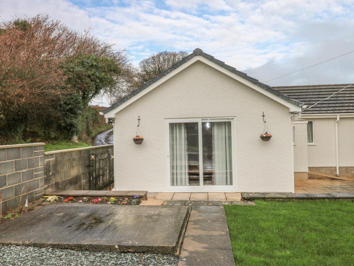 Broadford Farm Bungalow Kidwelly Экстерьер фото